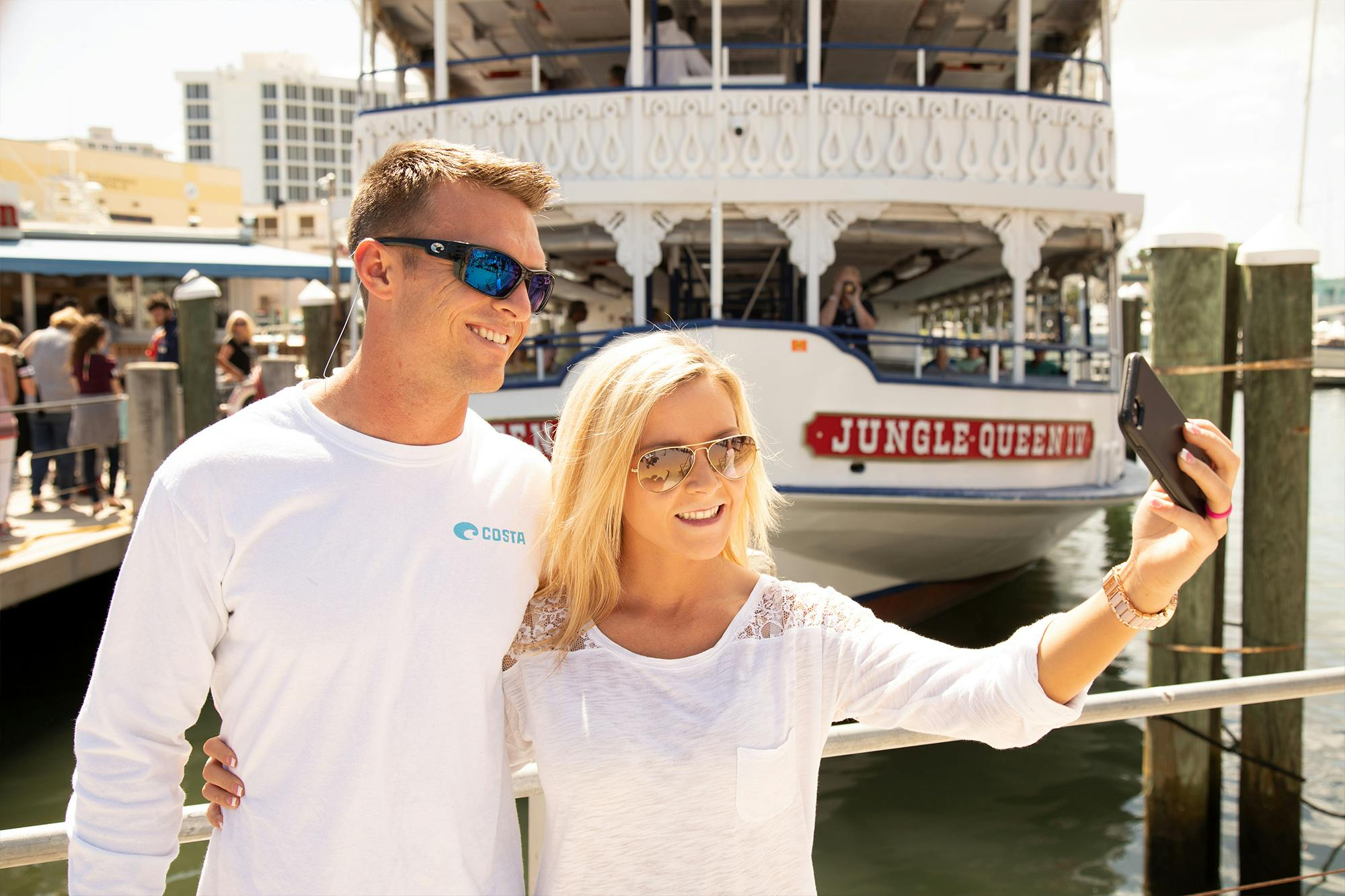 Jungle Queen Riverboat: Famous Sightseeing Cruise of Fort Lauderdale - Photo 1 of 9